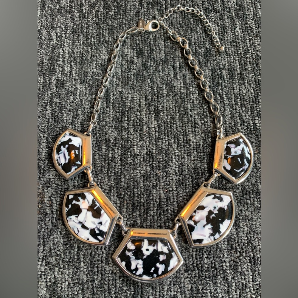 Chico’s Artisan Black & White Geometric Pendant Silver Metal Bib Necklace